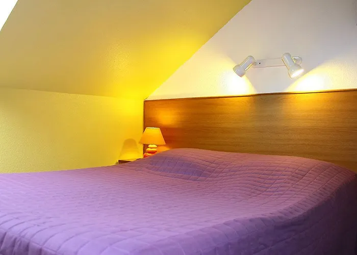 Restaurant De La Poste Mulhouse Ottmarsheim 3* בנצנהיים